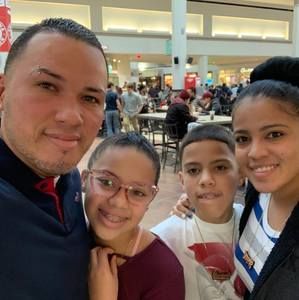 Meet your Posher, Jose j.